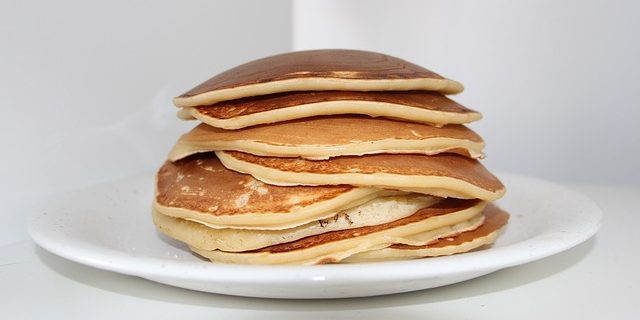 Quick & Easy Pancake Recipe to Try Right Now - NZ's Favourite Recipes