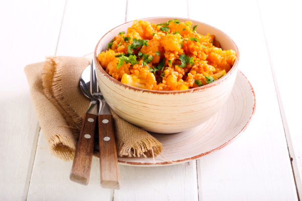 Cauliflower and bulgur casserole